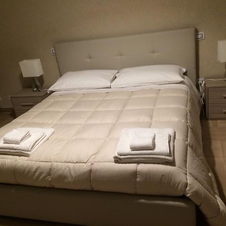 Casa Grace 2 Bed & Breakfast บารี ภายนอก รูปภาพ